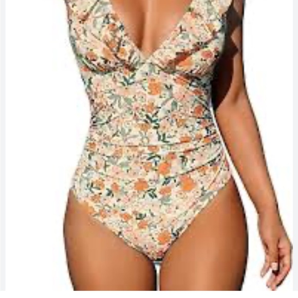 CUPSHE XL Ditsy Floral One-Piece Swimsuit – Flutter Sleeve, Summer Beachwear - Picture 6 of 17